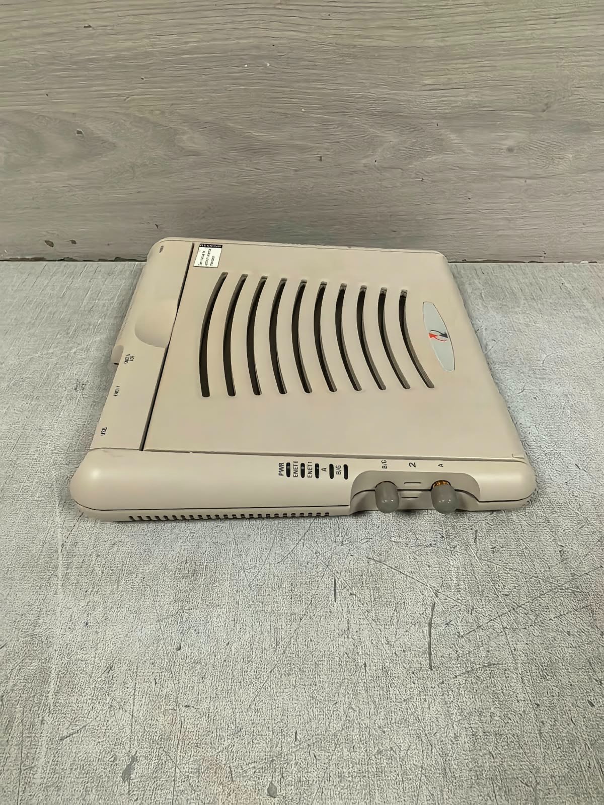 Aruba Networks AP70 ARUBA NETWORKS AP70 OMNI WIRELESS ACCESS POINT 8