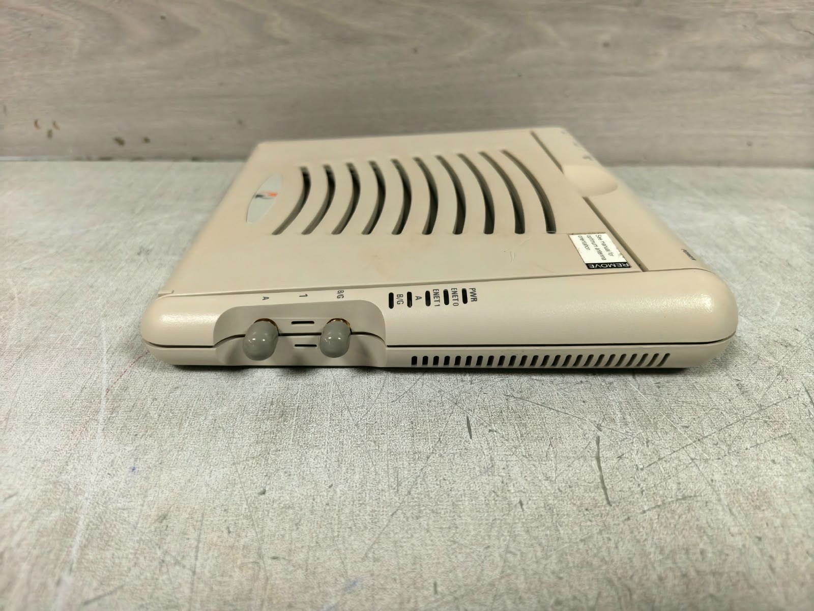 Aruba Networks AP70 ARUBA NETWORKS AP70 OMNI WIRELESS ACCESS POINT 9