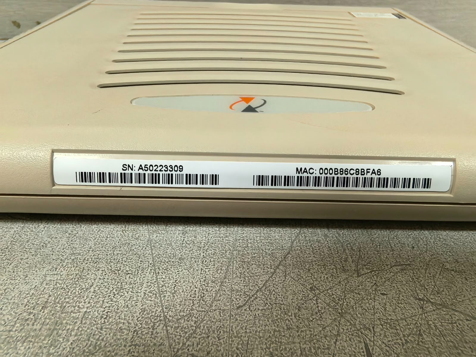Aruba Networks AP70 ARUBA NETWORKS AP70 OMNI WIRELESS ACCESS POINT 10