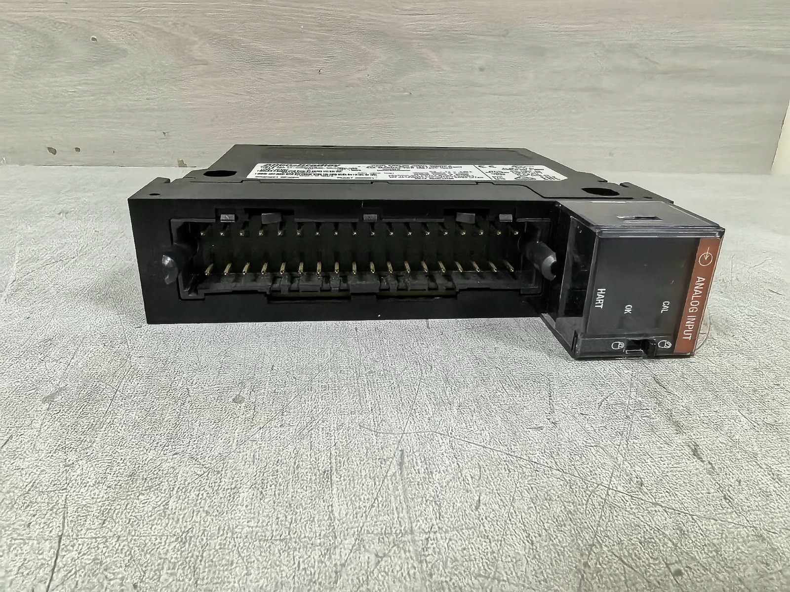 Allen-Bradley 73848 ALLEN BRADLEY 1756-IF16H SER. A 73848 HART ANALOG INPUT MODULE 9