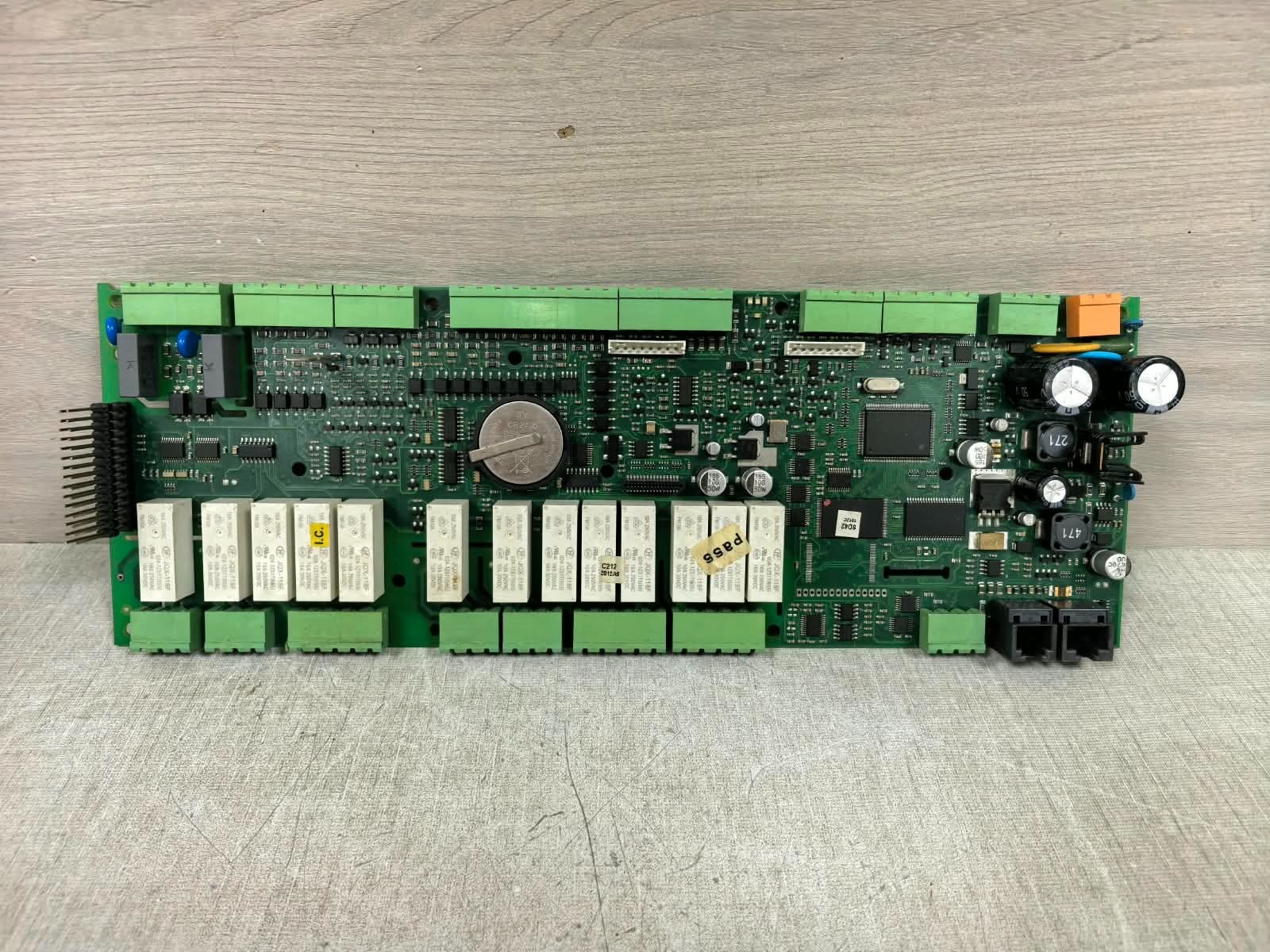 CAREL LS CAREL 04654E LS CAREL 04654E PCB BOARD 1