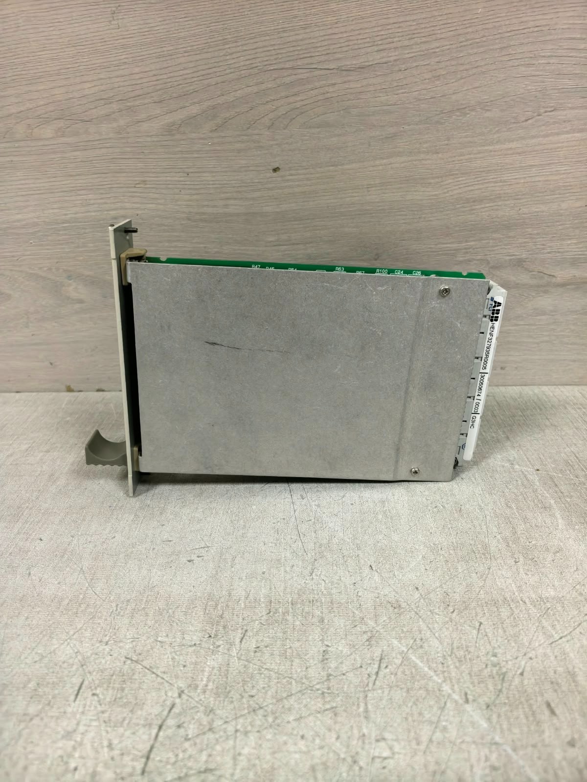 ABB HENF327935R0005 G3HC ABB INTERF 1 HENF327935R0005 G3HC INDUSTRIAL INTERFACE RELAY MODULE 9