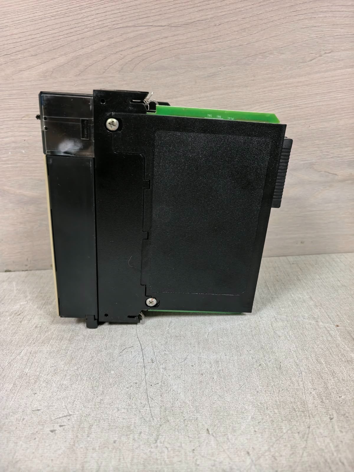 Allen-Bradley 96195075 A01 ALLEN-BRADLEY 1756-IB16D/A 96195075 A01 CONTROLLOGIX DC DIAG INPUT 16PT 24VDC 6