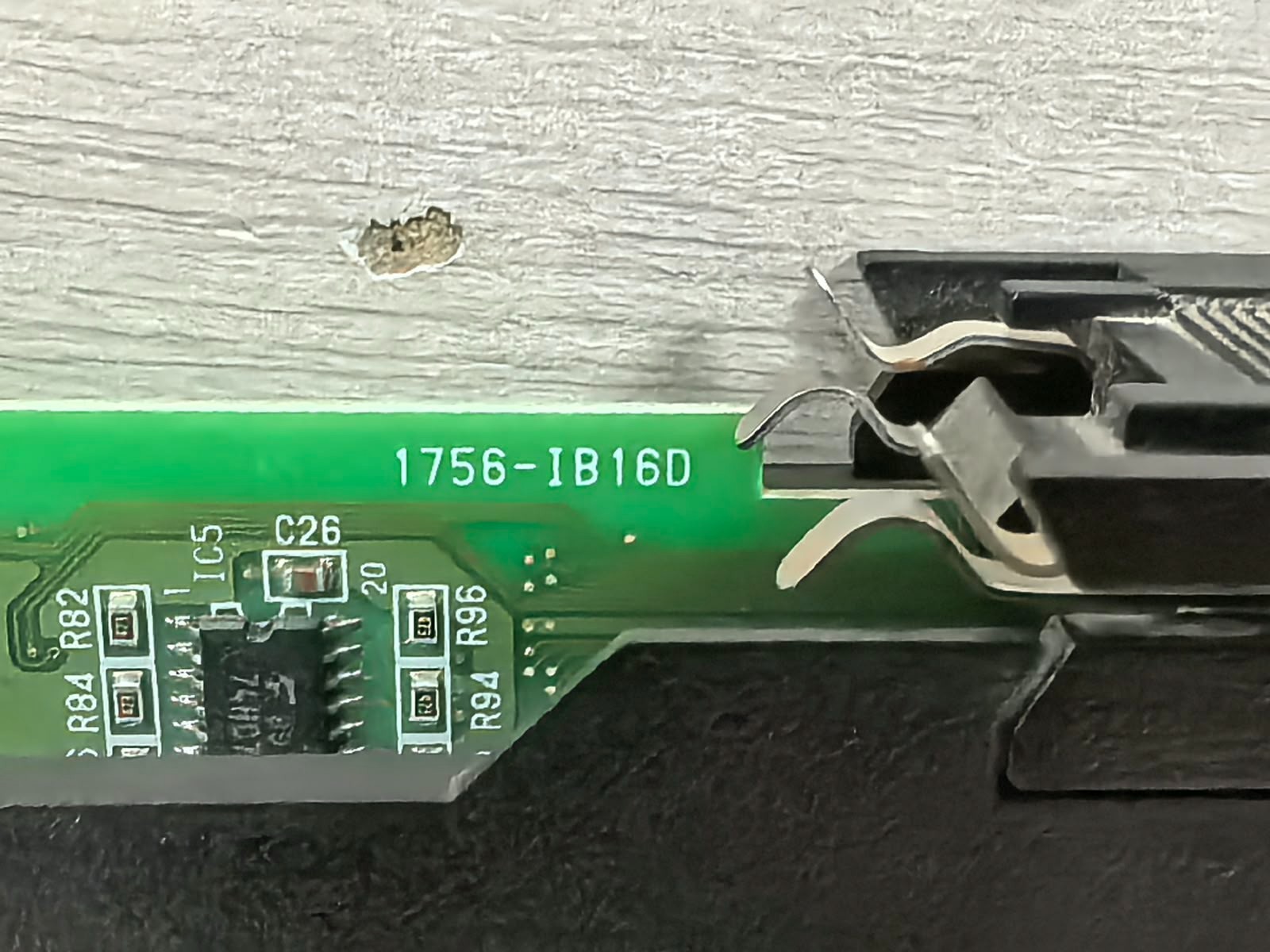 Allen-Bradley 96195075 A01 ALLEN-BRADLEY 1756-IB16D/A 96195075 A01 CONTROLLOGIX DC DIAG INPUT 16PT 24VDC 7