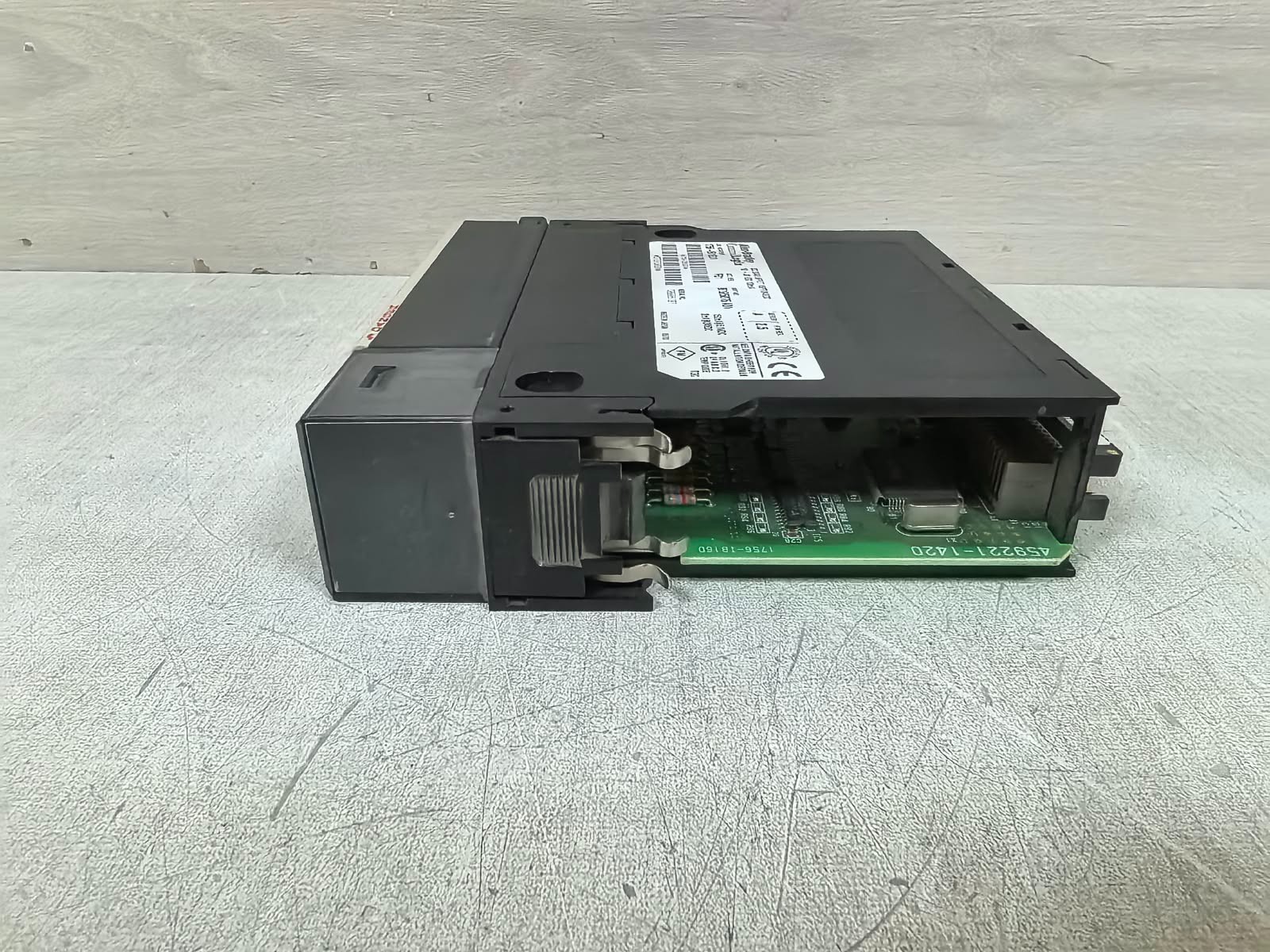 Allen-Bradley 96195075 A01 ALLEN-BRADLEY 1756-IB16D/A 96195075 A01 CONTROLLOGIX DC DIAG INPUT 16PT 24VDC 9