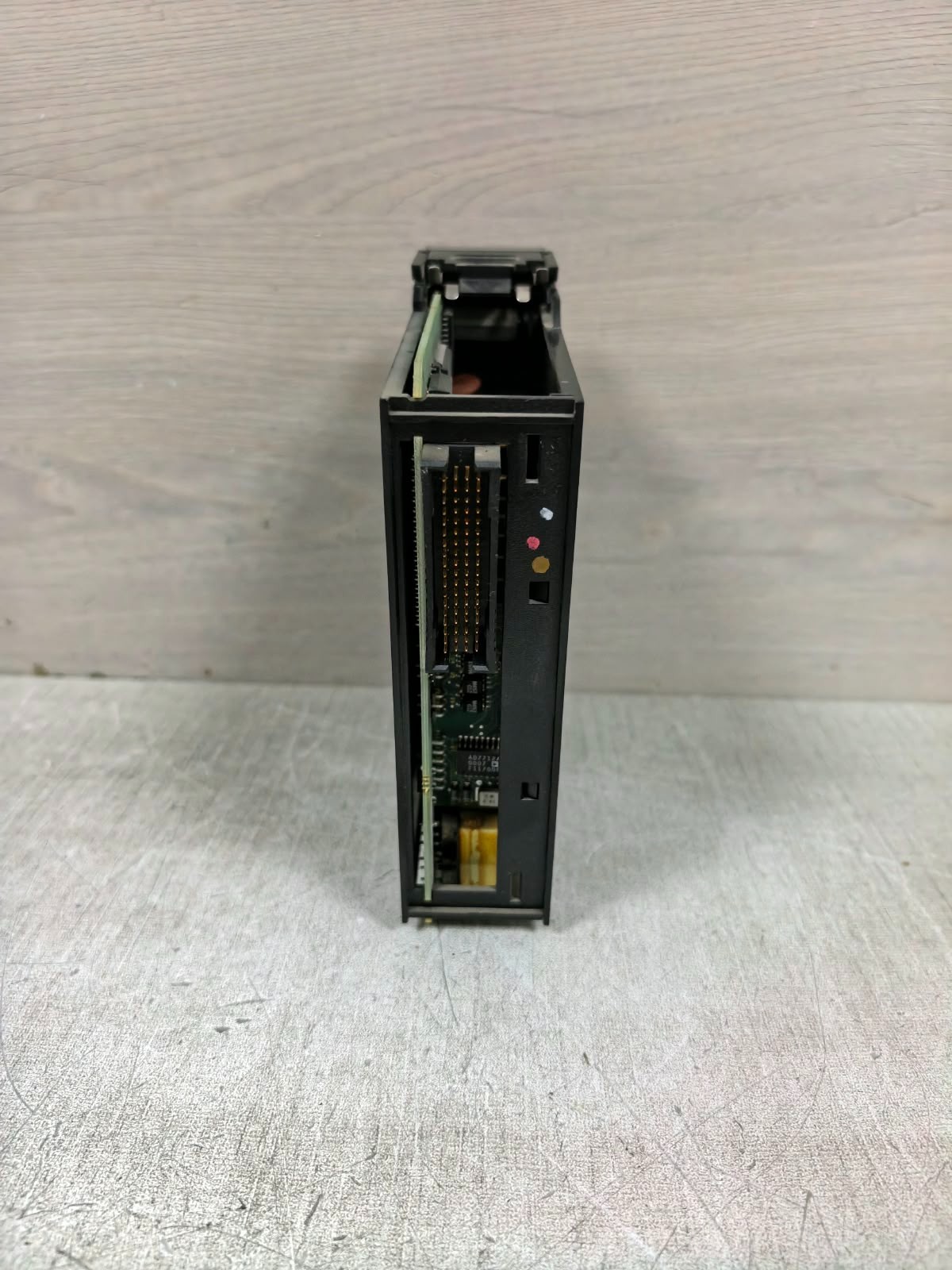 Allen-Bradley 96186877 A01 ALLEN-BRADLEY 1756-IF6I/A 96186877 A01 ANALOG ISOLATED INPUT 9
