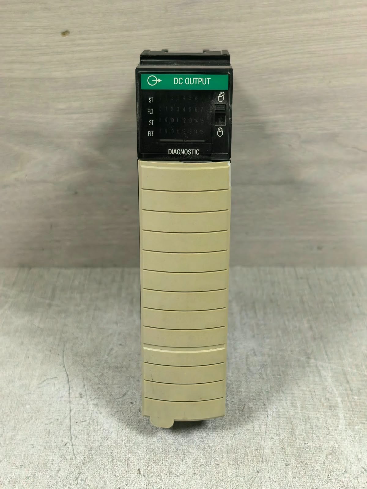 Allen-Bradley 96195274 A01 ALLEN-BRADLEY 1756-OB16D/A 96195274 A01 CONTROLLOGIX DC DIAG INPUT 19.2-30VDC 1