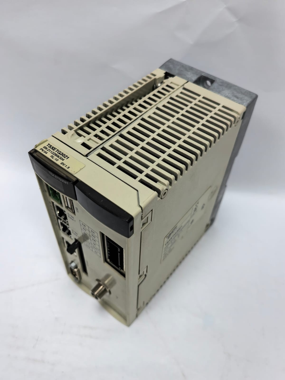Schneider Electric TSXETG3021 SCHNEIDER ELECTRIC TSXETG3021 FCHMI GATEWAY GSM900/1800 10