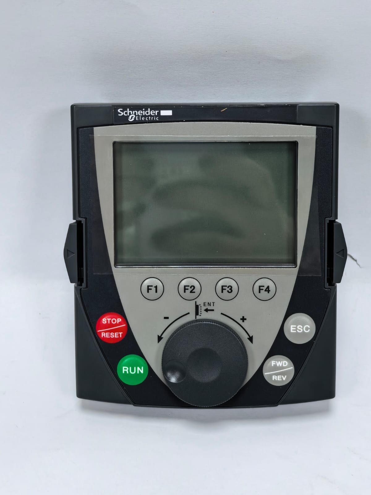 Schneider Electric VW3A1101 SCHNEIDER ELECTRIC VW3A1101 REMOTE GRAPHIC DISPLAY TERMINAL 2