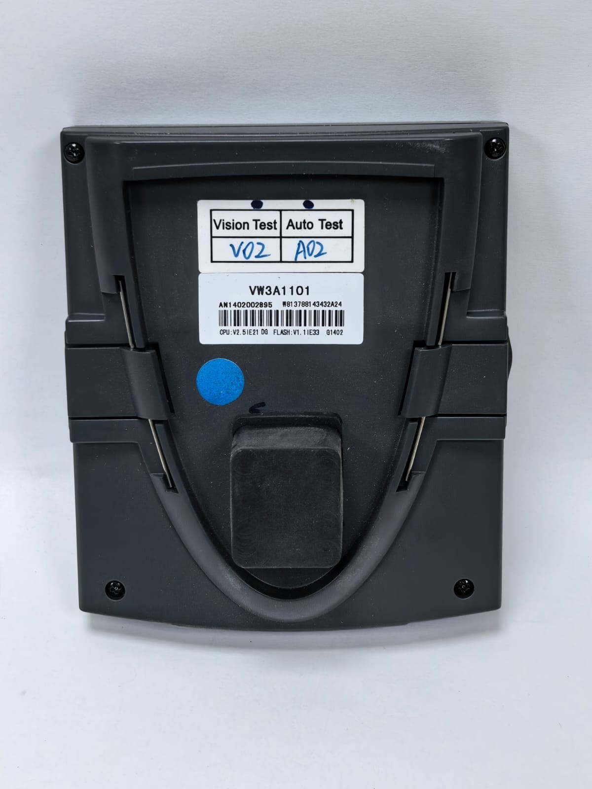 Schneider Electric VW3A1101 SCHNEIDER ELECTRIC VW3A1101 REMOTE GRAPHIC DISPLAY TERMINAL 4