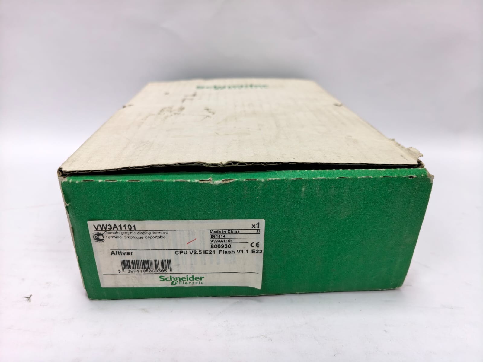 Schneider Electric VW3A1101 SCHNEIDER ELECTRIC VW3A1101 REMOTE GRAPHIC DISPLAY TERMINAL 9