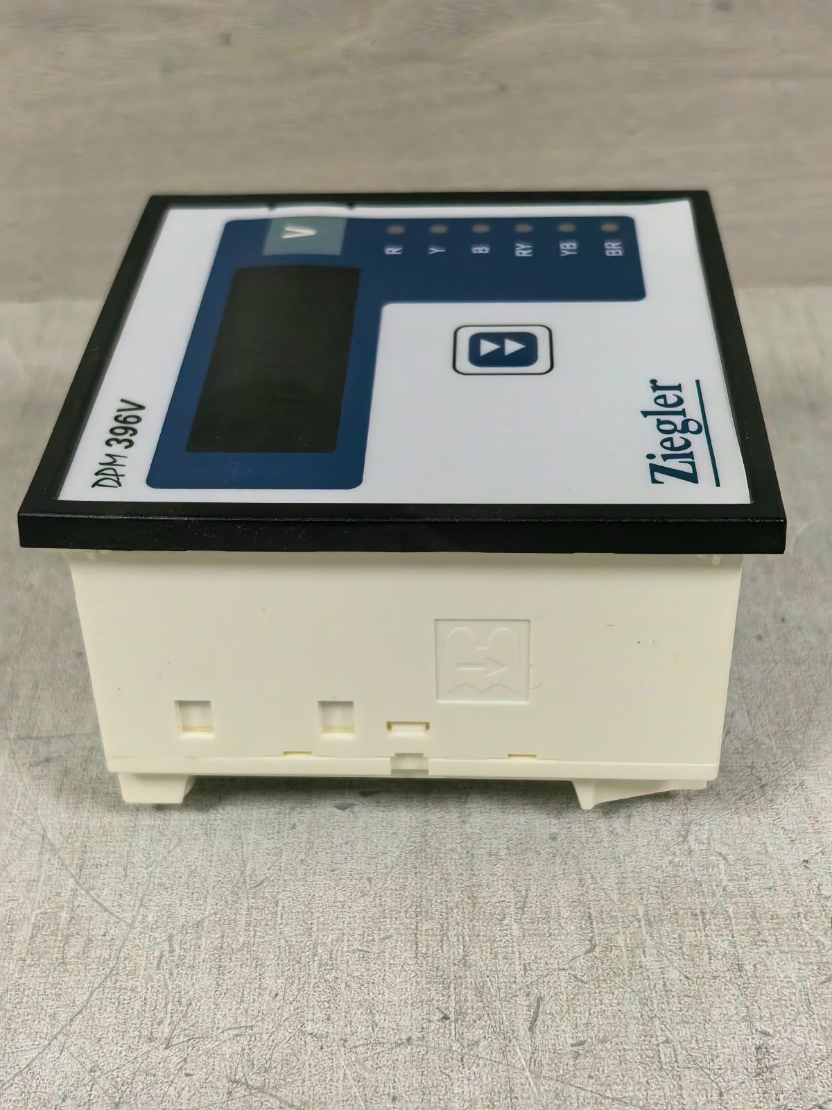 ZEIGLER DPM396V ZIEGLER DPM396V VOLTMETER 415V 230VAC 6