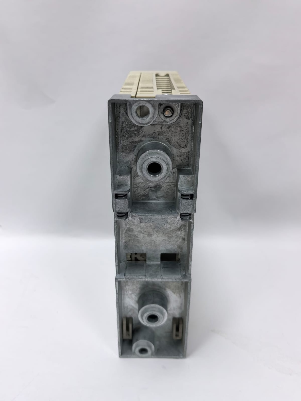 Schneider Electric TSXETG1000 SCHNEIDER ELECTRIC TSXETG1000 FACTORY CAST GATEWAY TCP IP/MBUS 8