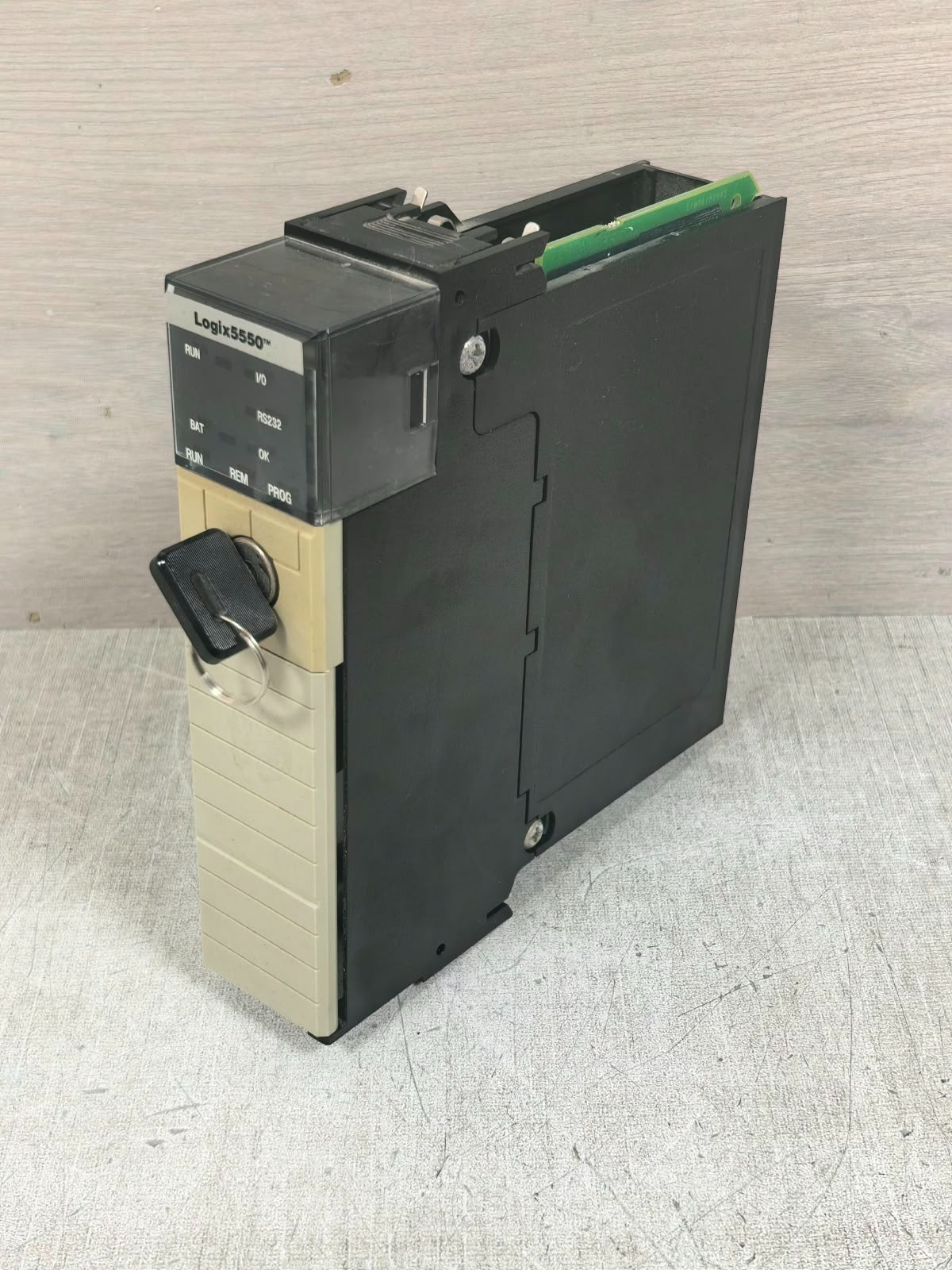 Allen-Bradley 1756-L1/A 96350475 A01 ALLEN BRADLEY 1756-L1/A 96350475 A01 LOGIX 5550 PROCESSOR UNIT 24VDC 5