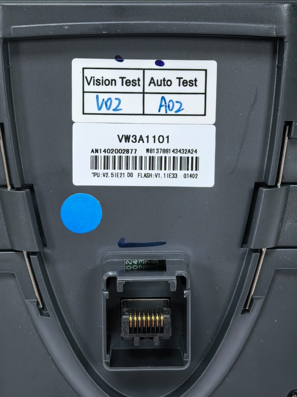 Schneider Electric VW3A1102 SCHNEIDER ELECTRIC VW3A1101 REMOTE GRAPHIC DISPLAY W/ VW3A1102 MOUNTING KIT 4