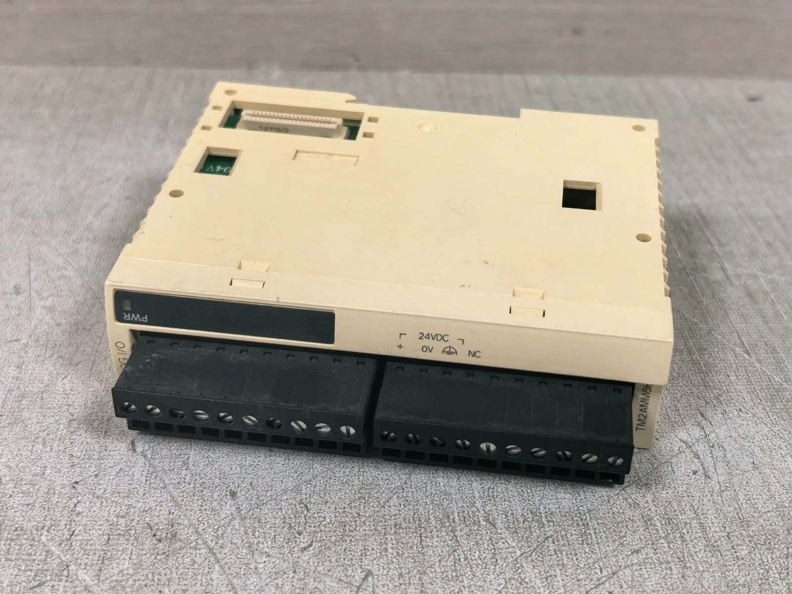 Schneider Electric TM2AMM6HT SCHNEIDER ELECTRIC MODICON TM2AMM6HT ANALOG INPUT/ OUTPUT EXPANSION MODULE 24VDC 2