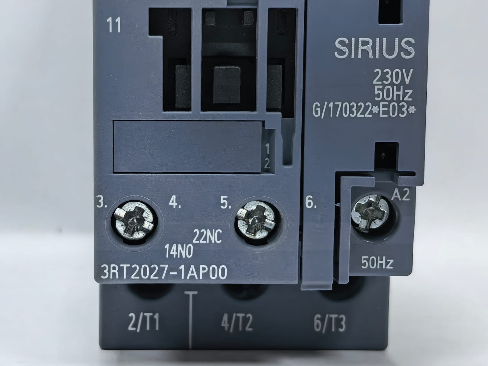 Siemens 3RT2027-1AP00 SIEMENS 3RT2027-1AP00 SIRIUS CONTACTOR 230V 3
