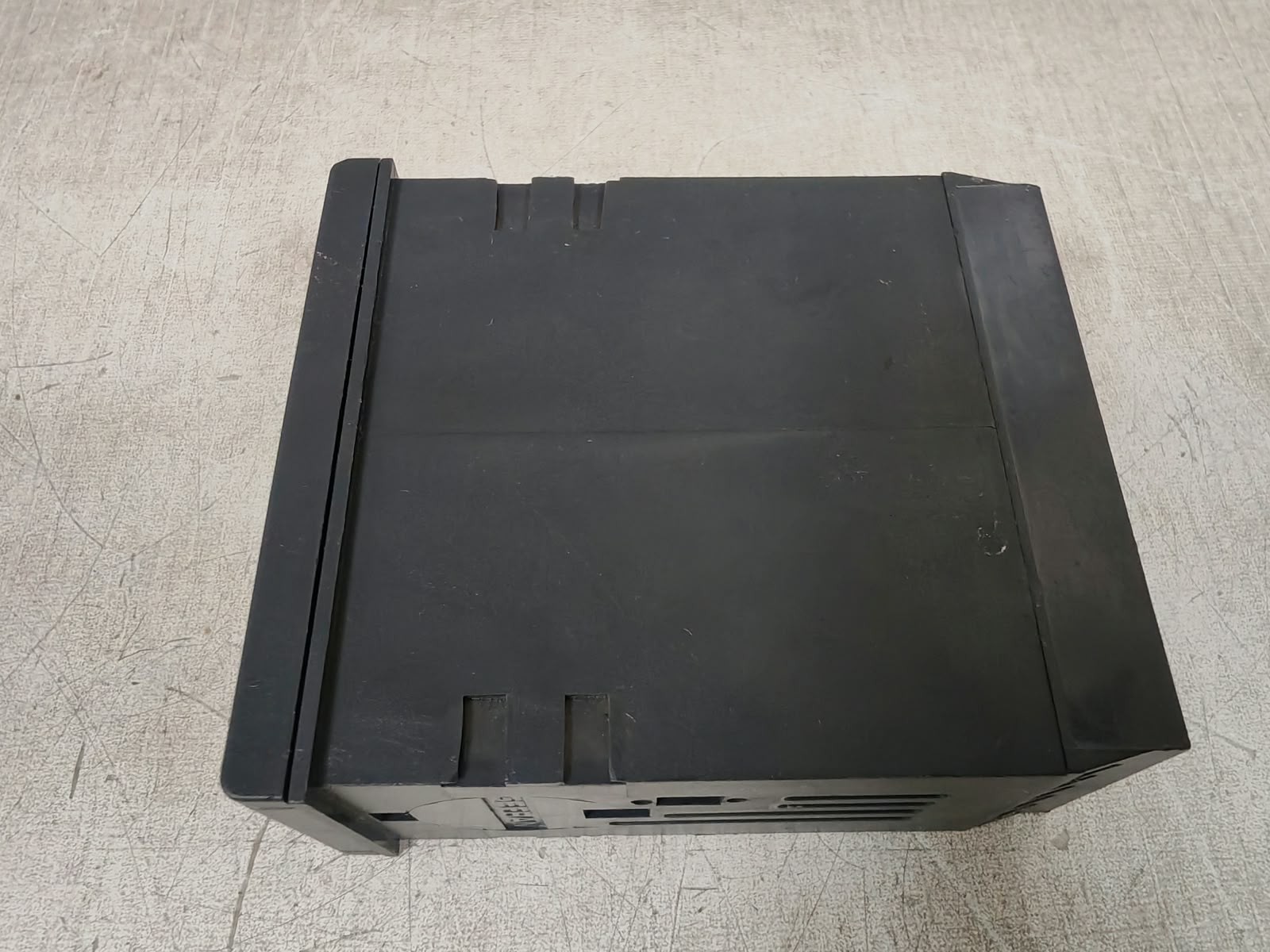 GEFRAN 1000-R0-1R-0-0 GEFRAN 1000-R0-1R-0-0 VER.13.0 11.27VAC/DC 50/60Hz 9VA TEMP.CONTROLLER 5