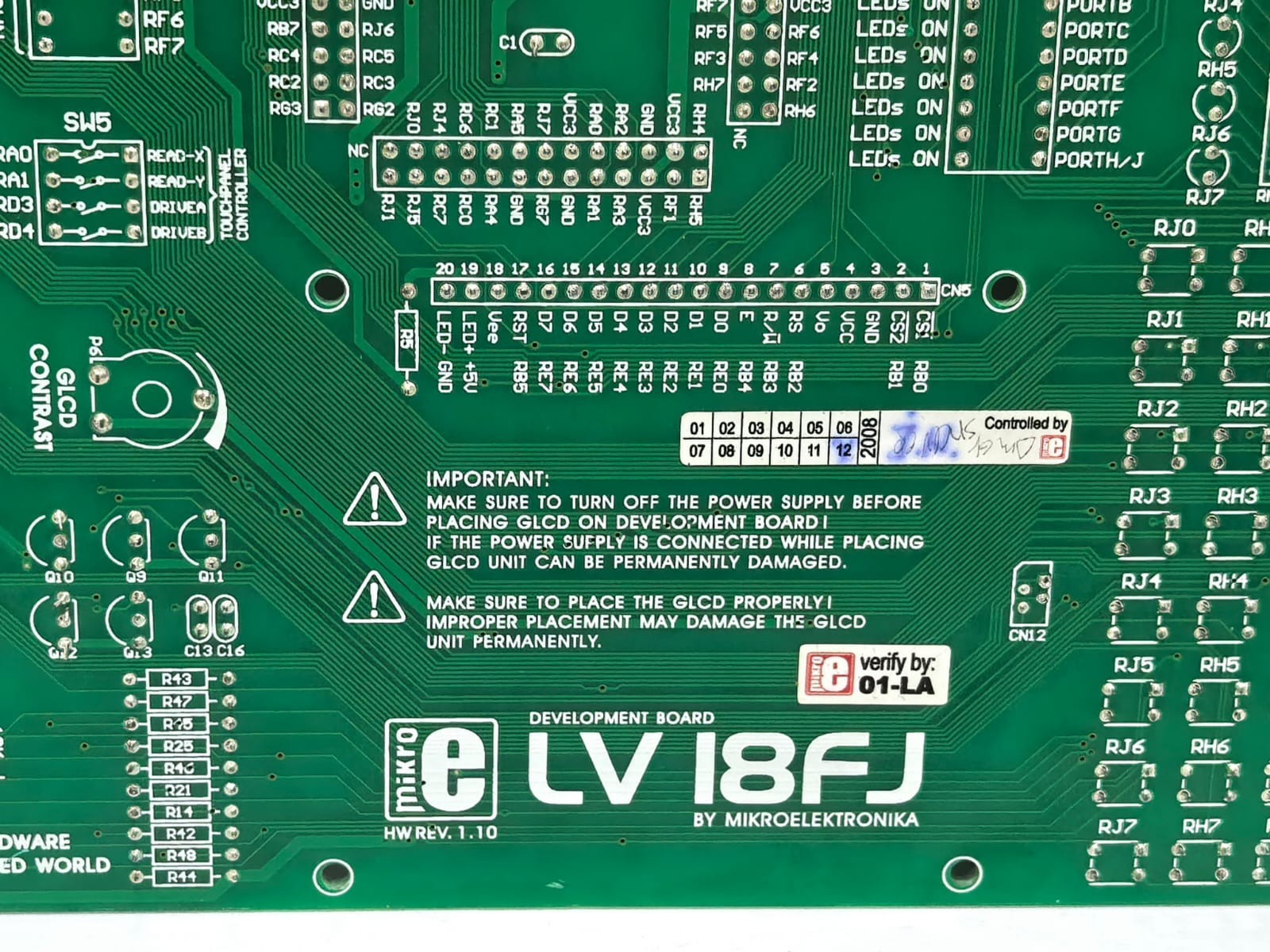 MIKROELEKTRONIKA LVI8FJ MIKROELEKTRONIKA LVI8FJ MICROCONTROLLER DEVELOPMENT SYSTEM 10
