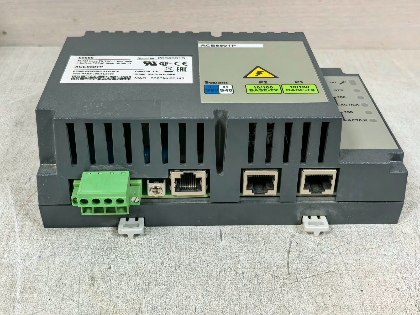 Schneider Electric ACE850TP 59658 SCHNEIDER ELECTRIC ACE850TP 59658 10/100 BASE TX TCP/IP INTERFACE 9