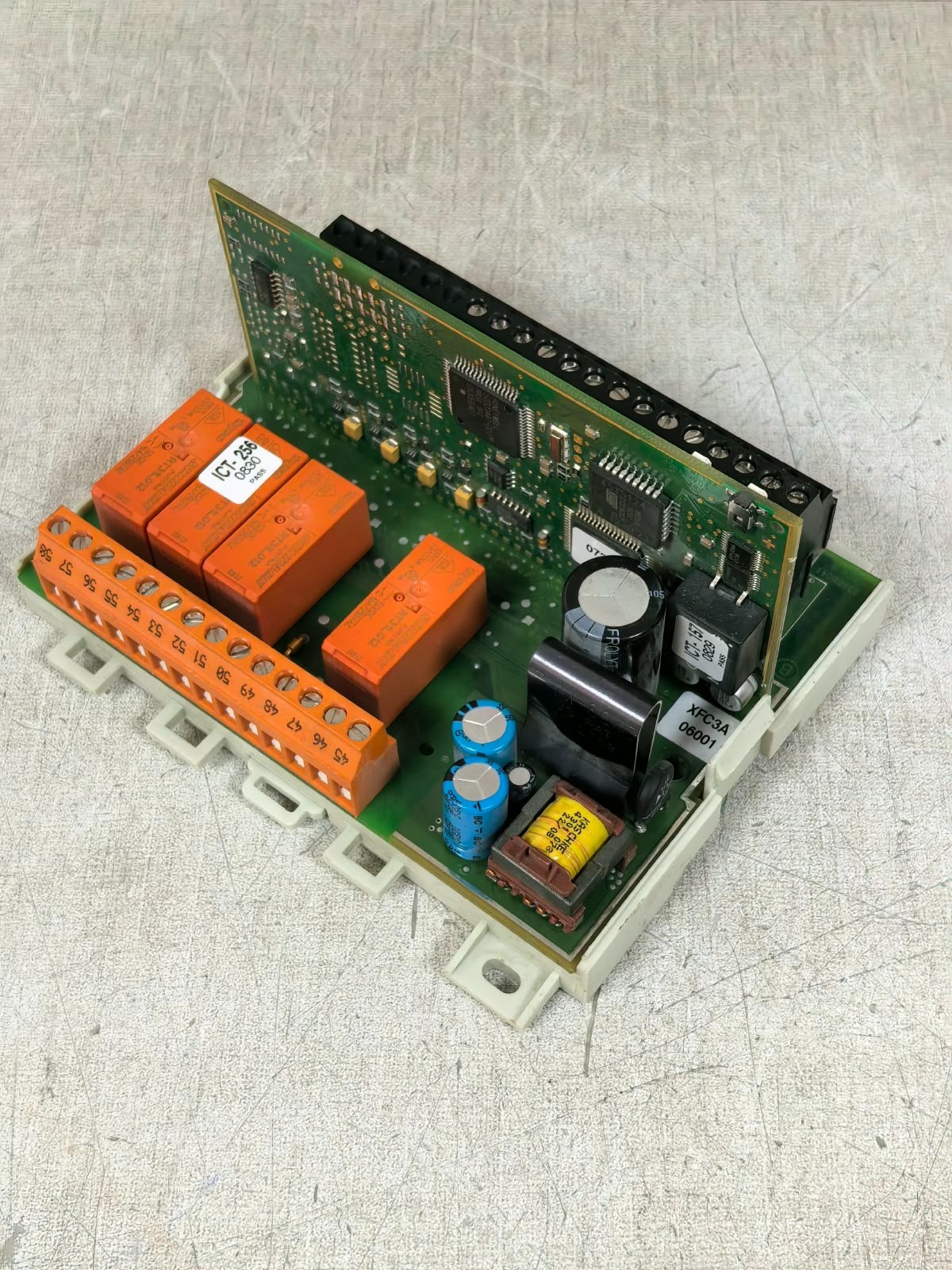 Honeywell XFC3A06001 HONEYWELL XFC3A06001 SMART MODULE 24VAC 50/60Hz 4