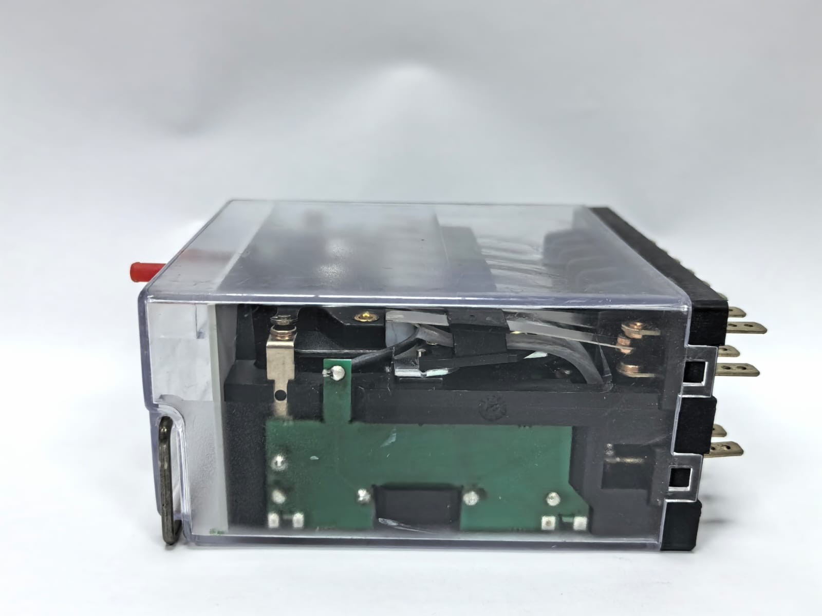 Schneider Electric REL91294 SCHNEIDER ELECTRIC REL91294 RELAY AUX 125 VDC 6
