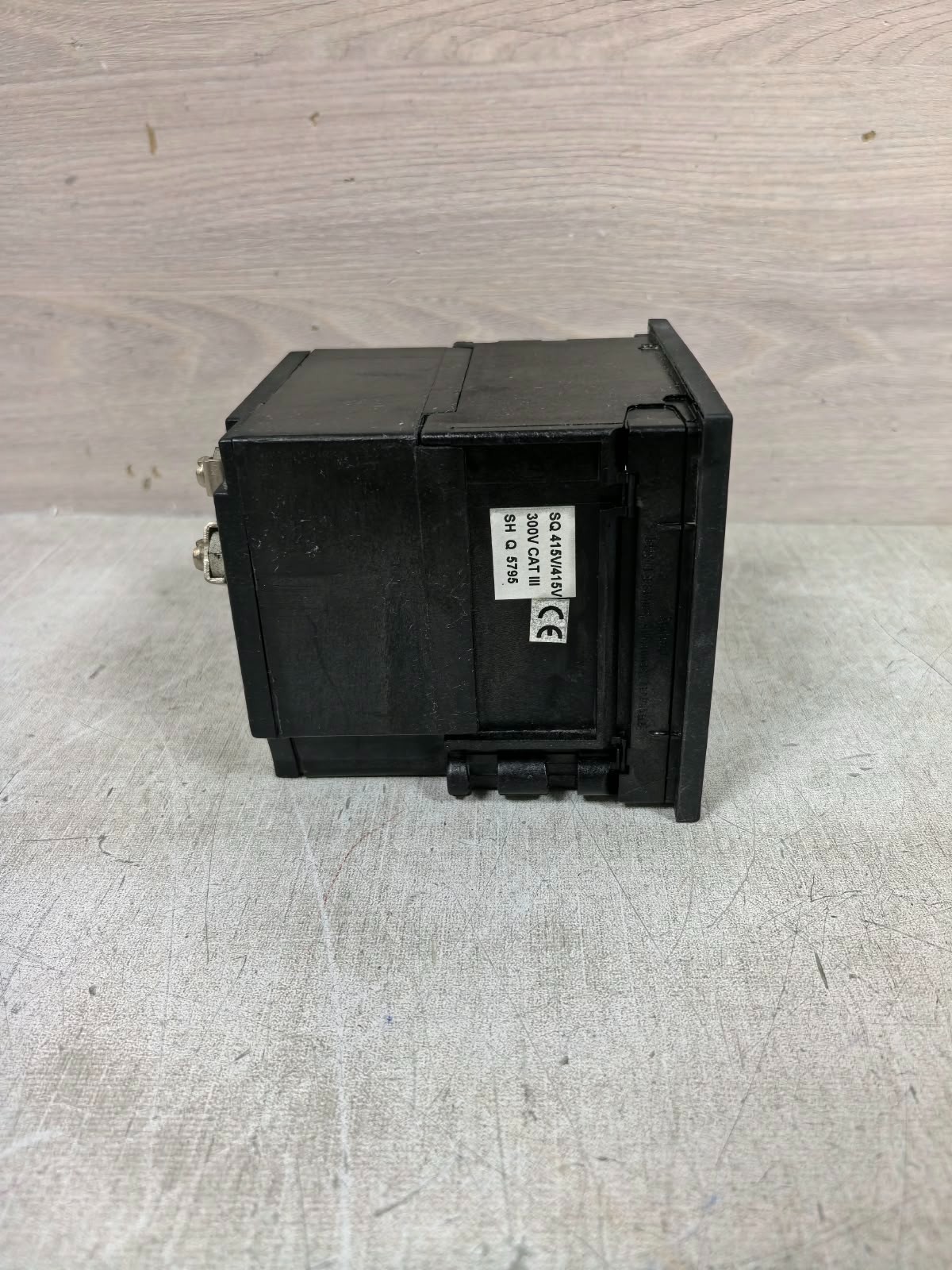 ZIEGLER SQ96 ZIEGLER SQ96 ANALOG / ELECTRONIC PANEL MOUNT-SYNCHROSCOPE 415V 6