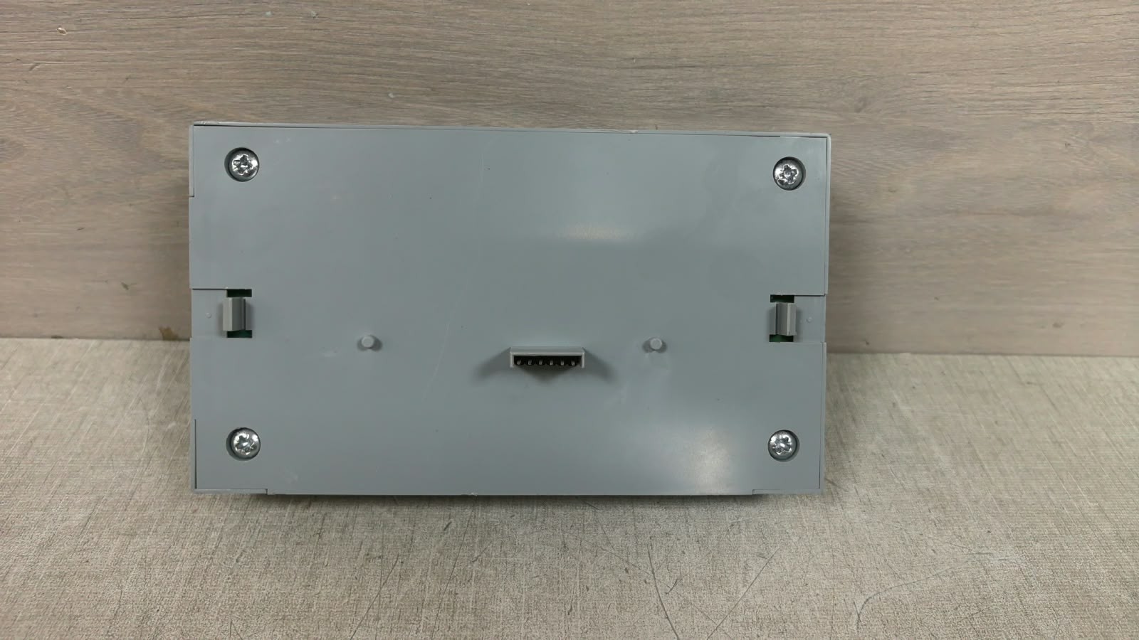 Danfoss MCD200 C/N: 175G9004 DANFOSS MCD200 C/N: 175G9004 REMOTE OPERATOR & MODULE KIT 9