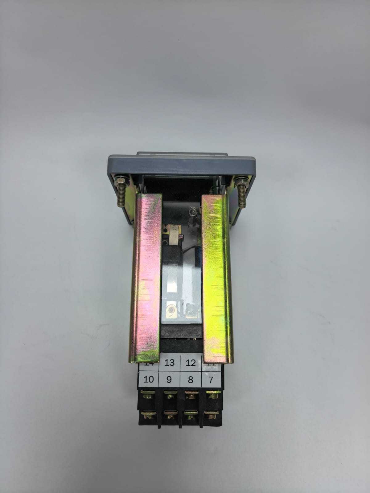 Siemens 7PA3030 7PA3030-1 SIEMENS 7PA3030 7PA3030-1 TRIP CIRCUIT SUPERVISION 2 NC/NO W/ SOCKET 100-125VDC 2