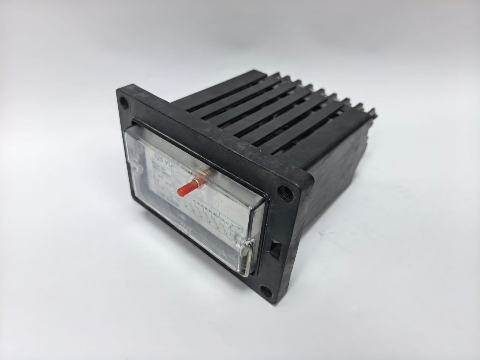 Schneider Electric REL91294 SCHNEIDER ELECTRIC REL91294 RELAY AUX 125 VDC WITH FLUSH MOUNTING SOCKET SCREW 8