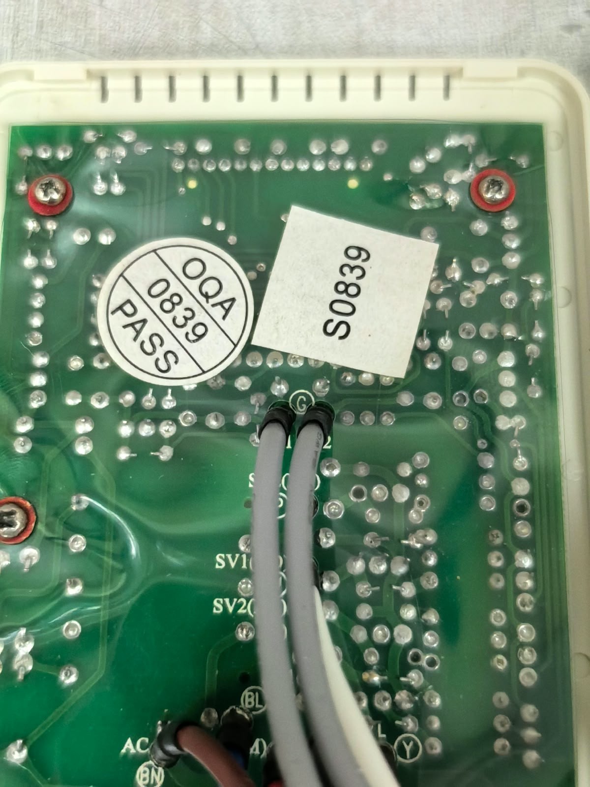 Johnson Controls T6233-V0 JOHNSON CONTROLS T6233-V0 THERMOSTAT 5