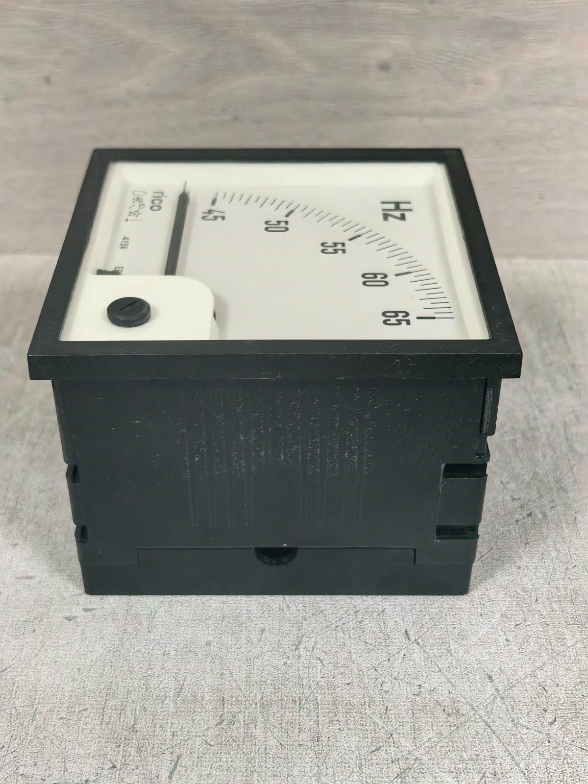 RICO ERF96 RICO ERF96 ANALOGUE FREQUENCY METER 240V 7