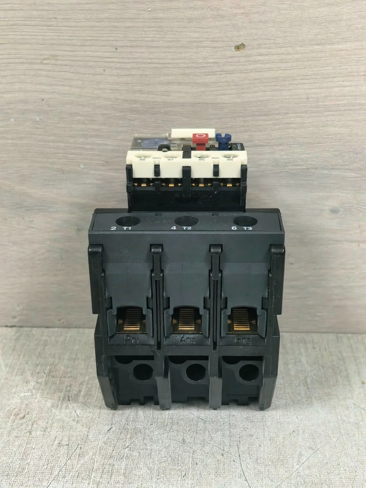 Schneider Electric LR2D33 LR2D3322 SCHNEIDER ELECTRIC LR2D33 LR2D3322 THERMAL OVERLOAD 8