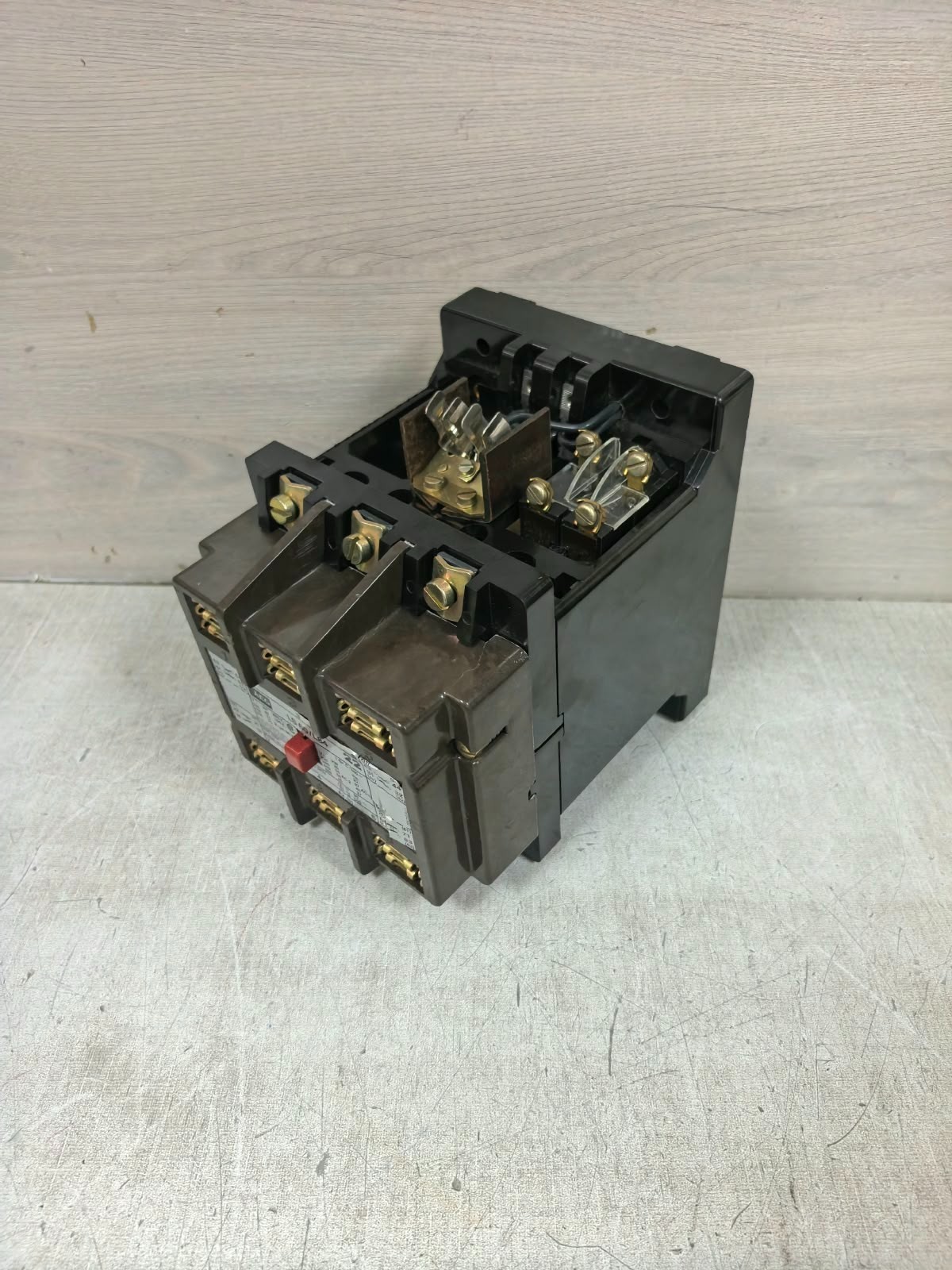 AEG LS 60/L84 AEG LS 60/L84 ELECTRICAL CONTACTOR 4