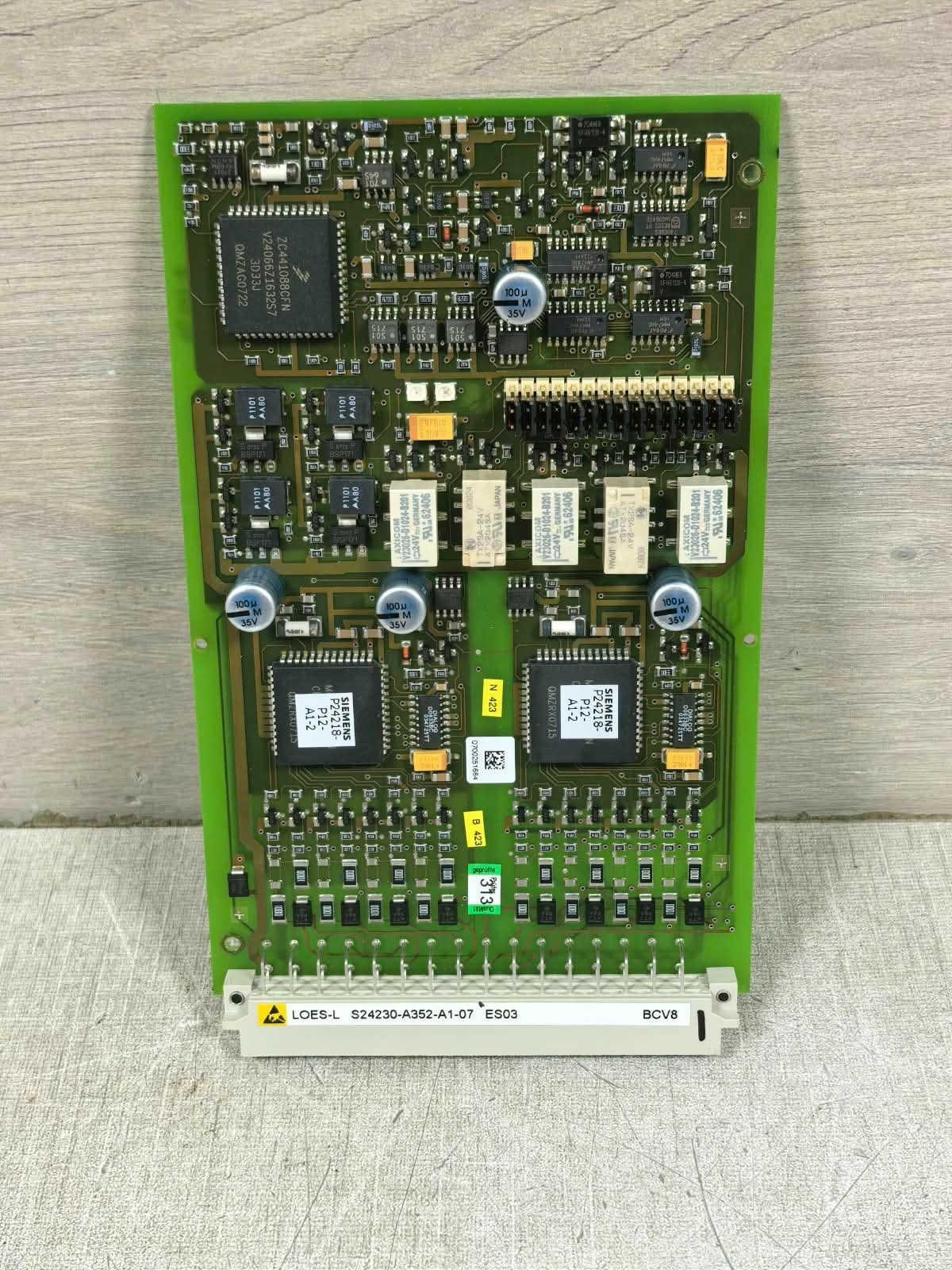 Siemens LOES-L S4230-A352-A1-07/W24230-A352-A1-02 SIEMENS LOES-L S4230-A352-A1-07/W24230-A352-A1-02 PRINTED CIRCUIT BOARD 2