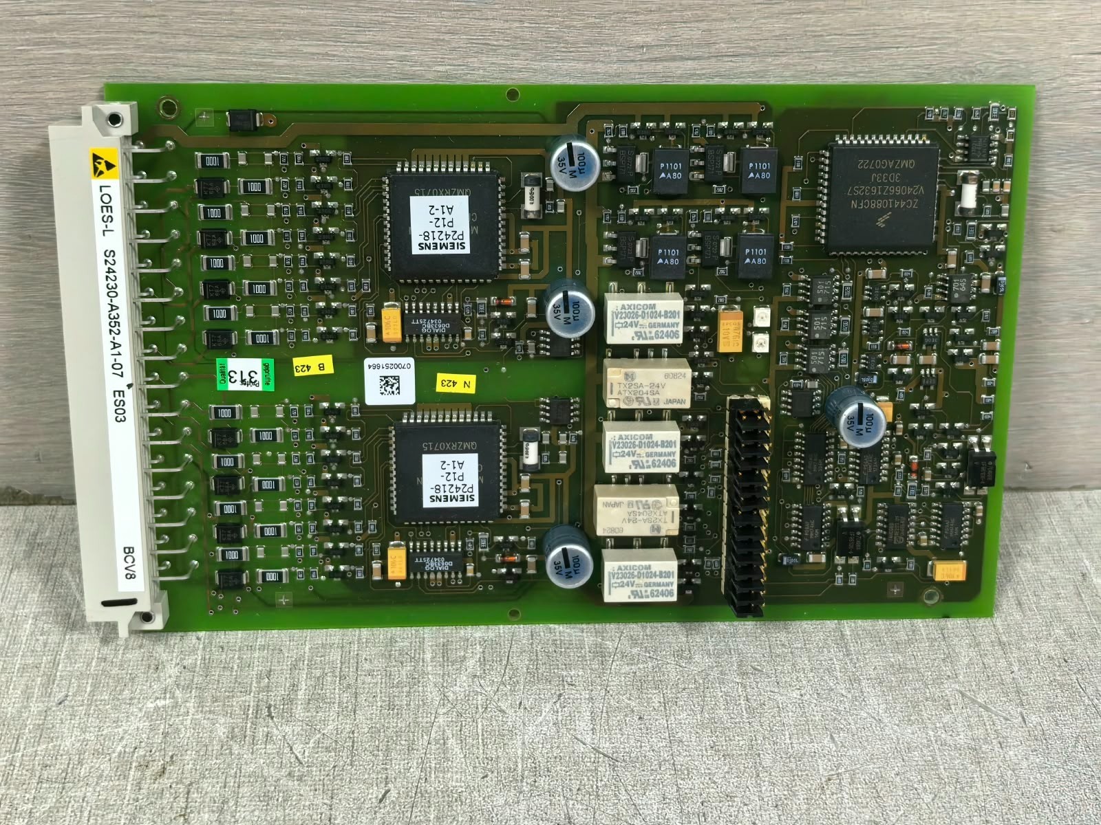 Siemens LOES-L S4230-A352-A1-07/W24230-A352-A1-02 SIEMENS LOES-L S4230-A352-A1-07/W24230-A352-A1-02 PRINTED CIRCUIT BOARD 3