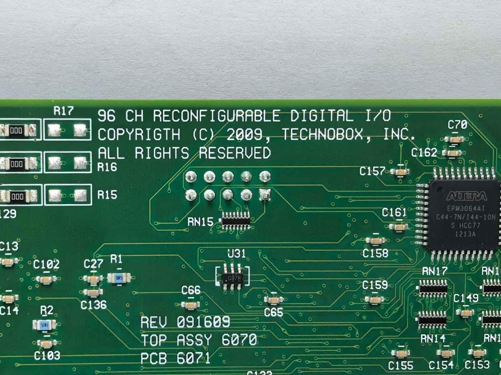 TECHNOBOX 6070 TECHNOBOX 96 CH RECONFIGURABLE DIGITAL I/O 6070 2