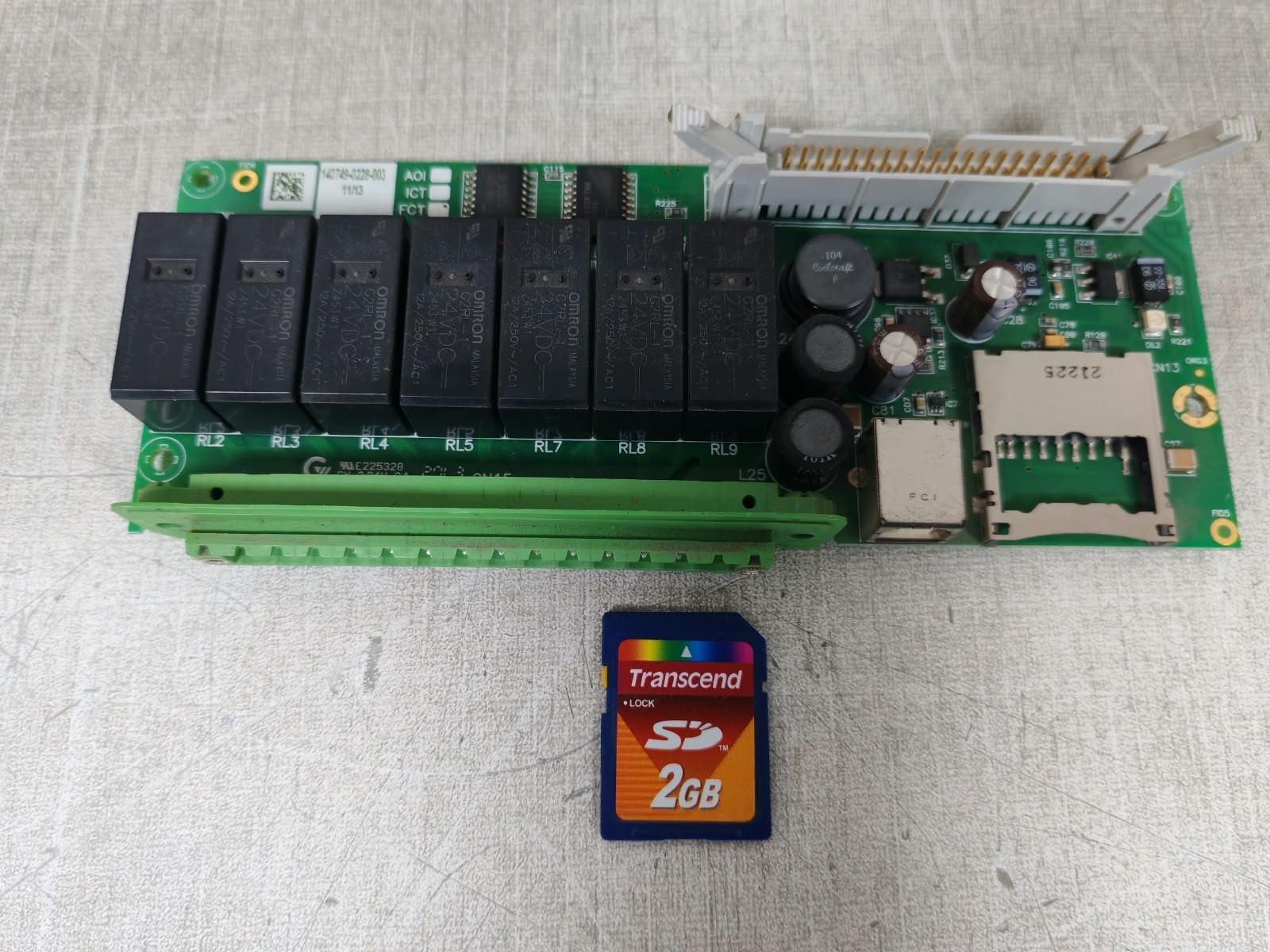 140749-0228-003 140749-0228-003 Industrial Control Board 7-Channel Relay Module 1