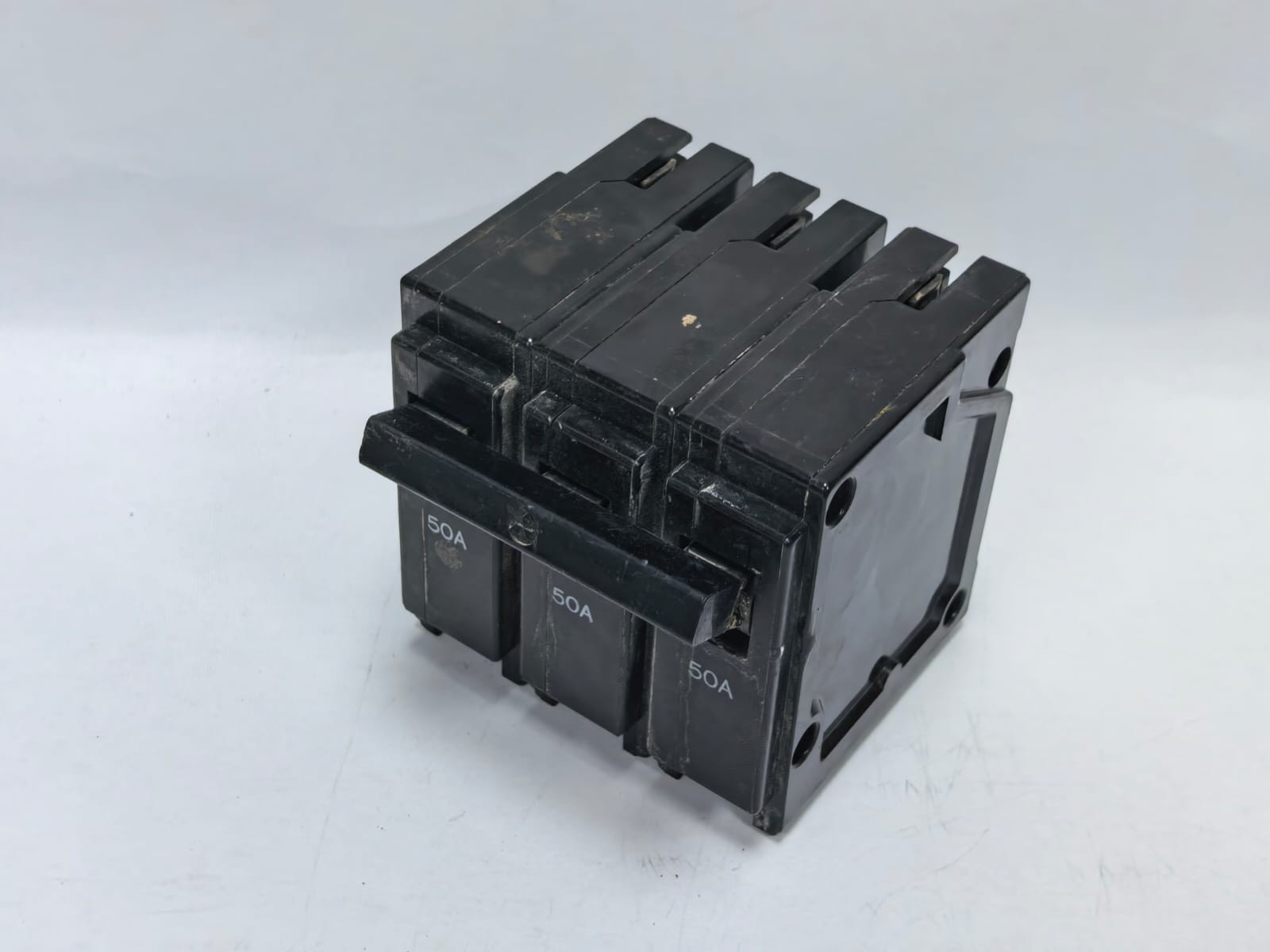 Mitsubishi Electric HBH-P MITSUBISHI HBH-P CIRCUIT BREAKER AC450V 3