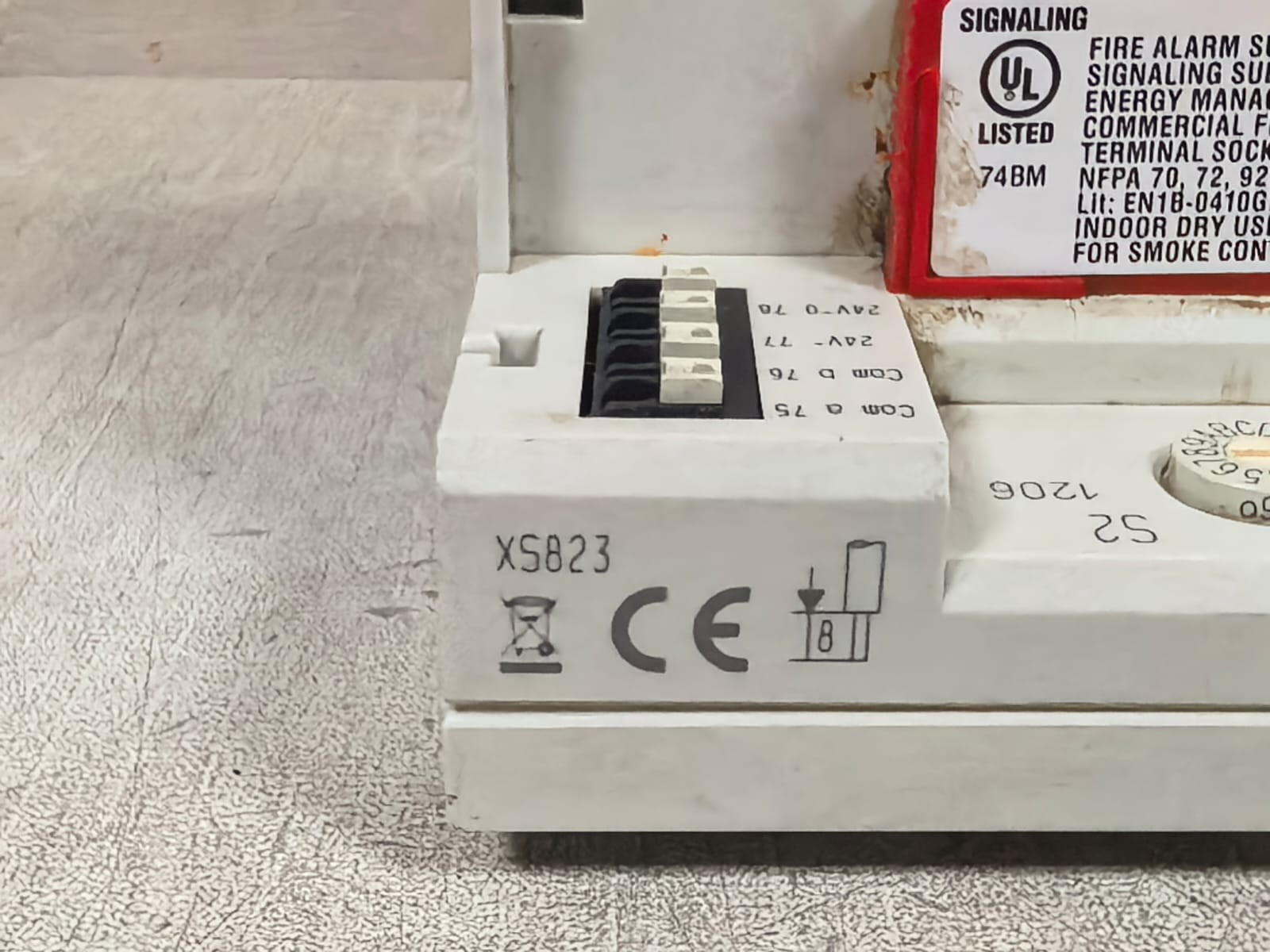 CENTRALINE BY HONEYWELL CLIOL823A (XFL823A) CENTRALINE BY HONEYWELL CLIOL823A (XFL823A) BINARY INPUT MODULE 24V 6