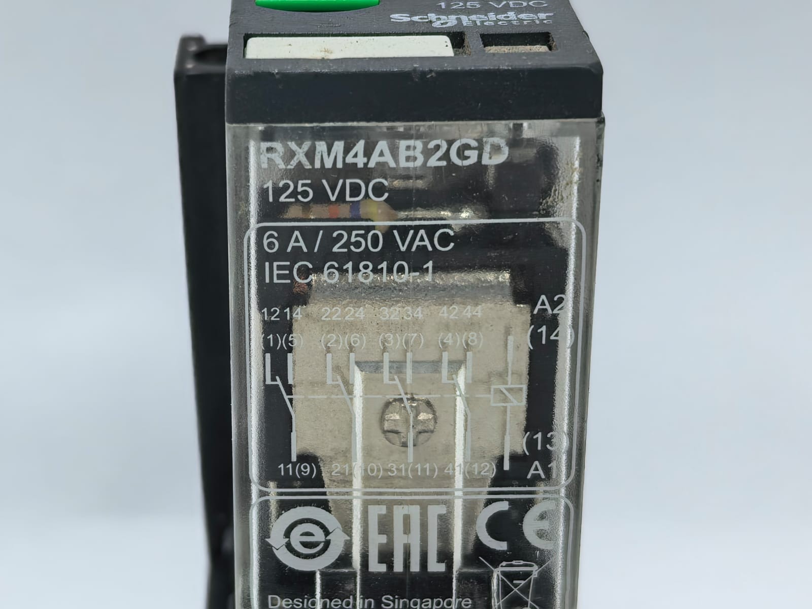 Schneider Electric RXZE2S114M SCHNEIDER ELECTRIC RXM4AB2GD PLUG-IN RELAY W/ RXZE2S114M RELAY SOCKET PCS 3