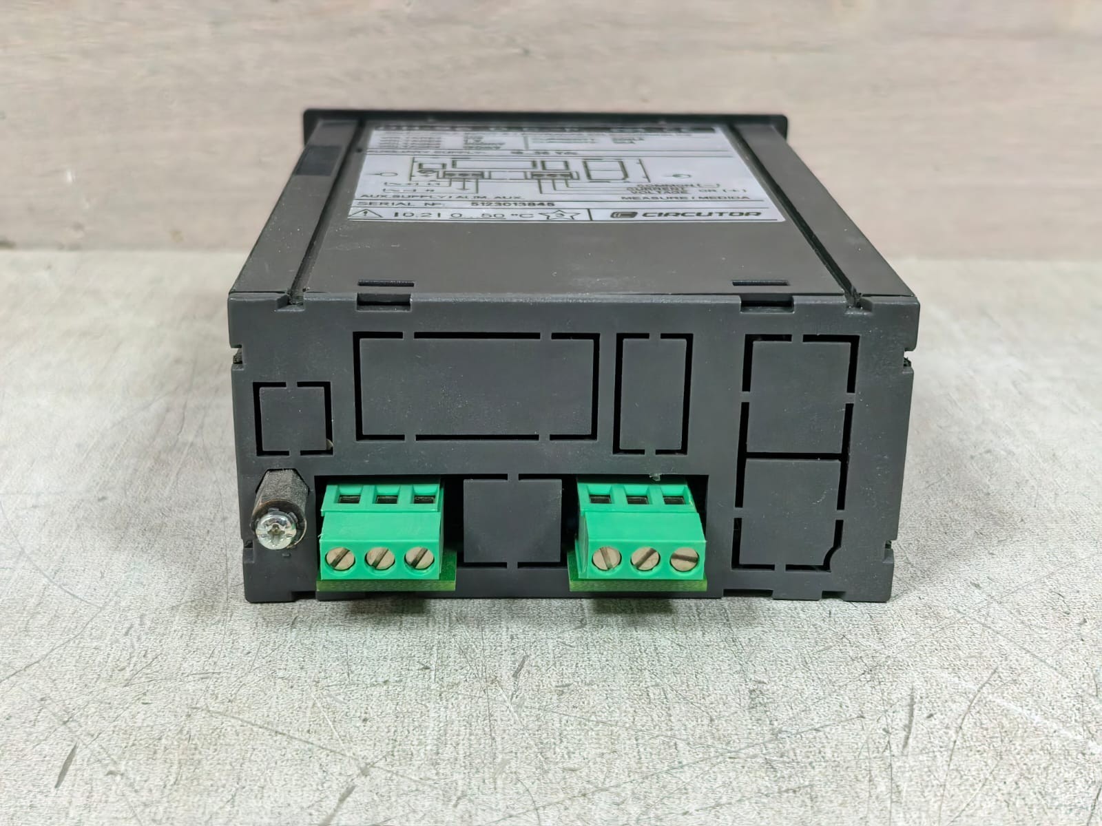 CIRCUTOR DH-96 D.C.-P CIRCUTOR DH-96 D.C.-P DIGITAL & MEASURING CONTROL INSTRUMENT 10