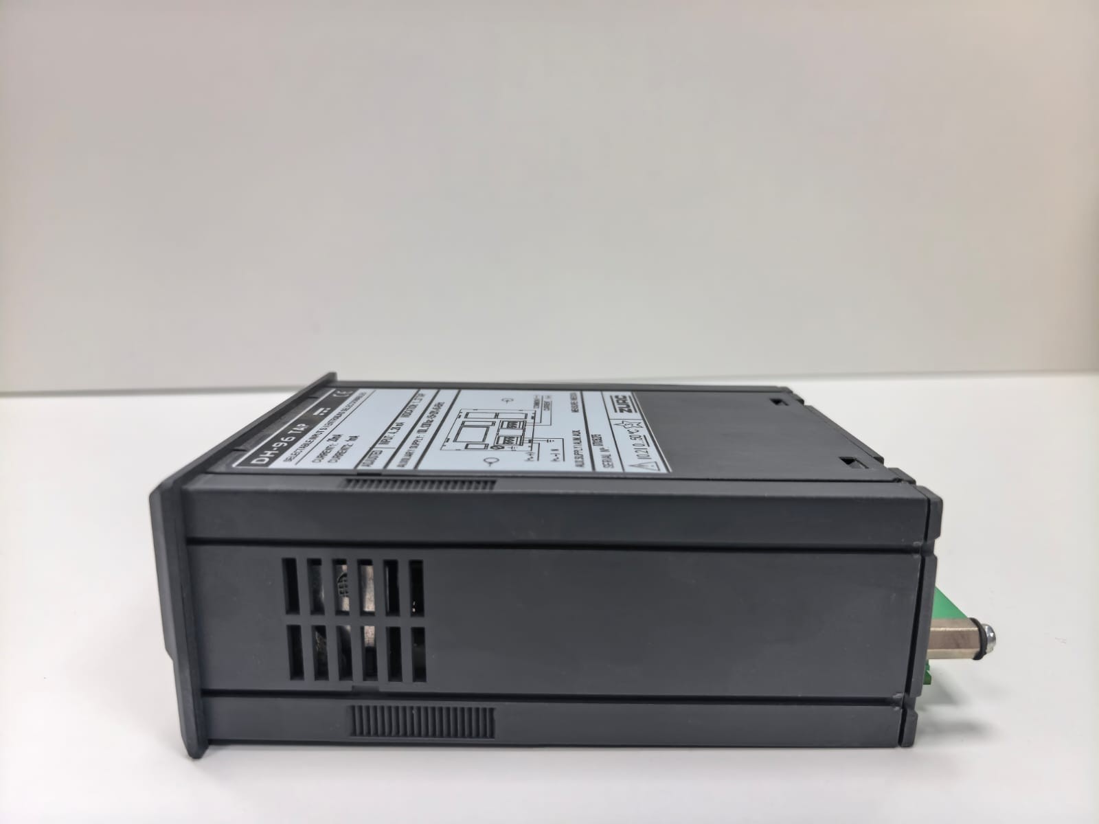 ZURC DH-96 TAP ZURC DH-96 TAP PROGRAMMABLE DIGITAL METER 100-120VAC 7