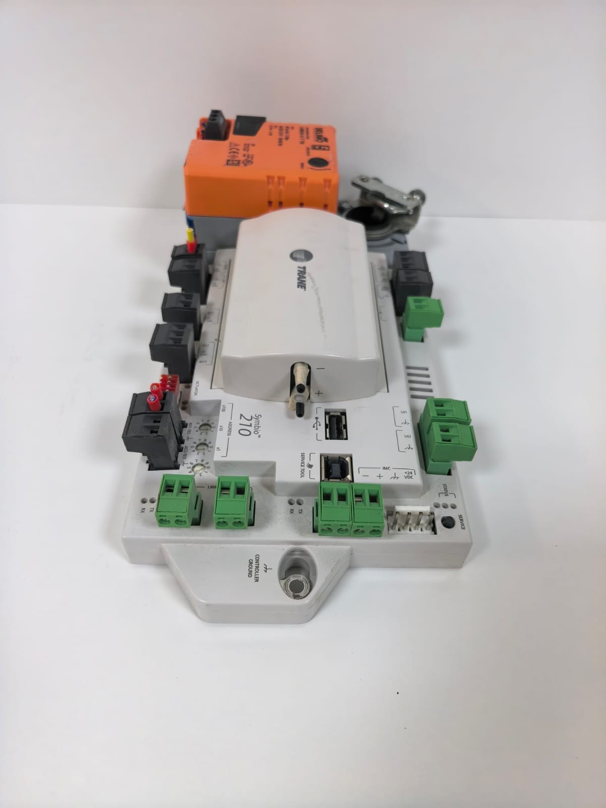 Trane BMSY210AAA0B000111 X13651774002 REV.C W/ BELIMO LMB24-3-T TN TRANE SYMBIO 210 BMSY210AAA0B000111 X13651774002 REV.C W/ BELIMO LMB24-3-T TN 9