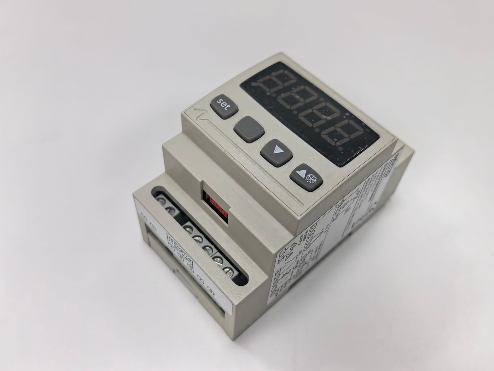 EVCO EV6421M5VHBS EVCO EV6421M5VHBS DIGITAL TEMPERATURE CONTROLLER 9
