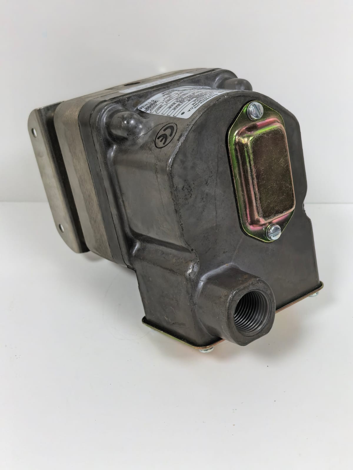 Barksdale DPD1T-H18SS BARKSDALE DPD1T-H18SS PRESSURE OR VACCUM ACTUATED SWITCH 3