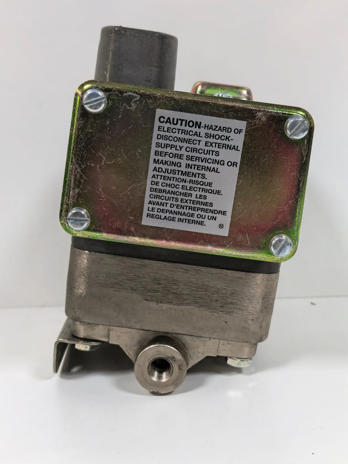 Barksdale DPD1T-H18SS BARKSDALE DPD1T-H18SS PRESSURE OR VACCUM ACTUATED SWITCH 5