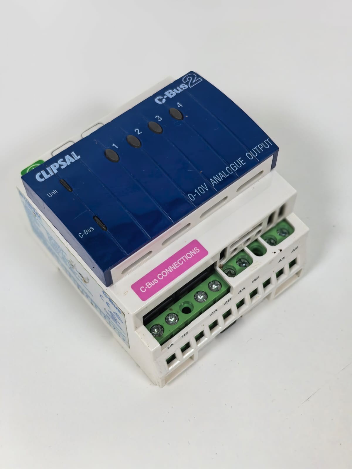 Clipsal L5504AMP CLIPSAL L5504AMP 4 CHANNEL ANALOGUE OUTPUT UNIT (MFG: 2012) 2
