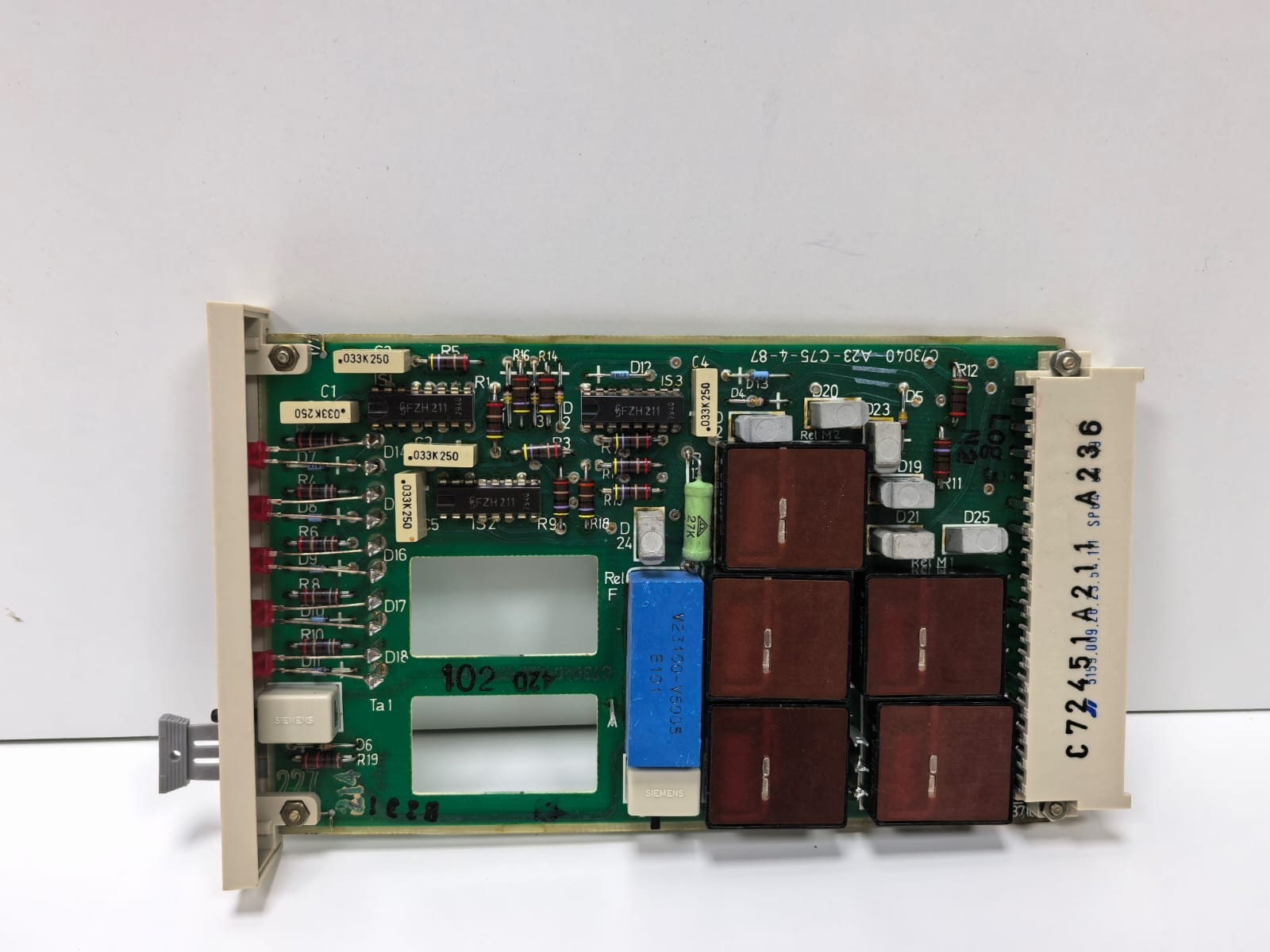 Siemens 7TS1701-2/CC SIEMENS 7TS1701-2/CC MODULE CARD BOARD 1