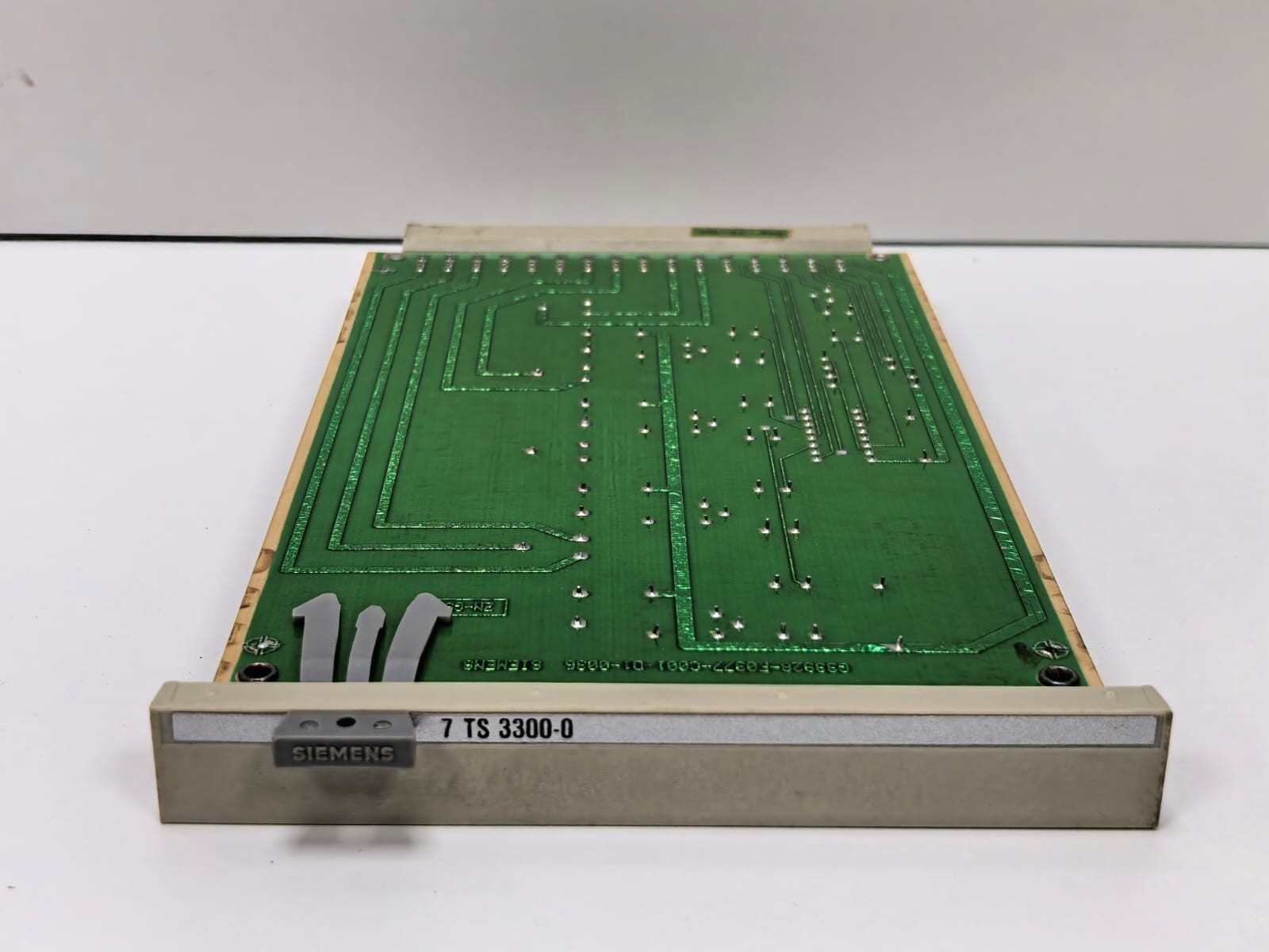 Siemens 7TS3300-0 SIEMENS 7TS3300-0 TELEPERM RELAY MODULE 8